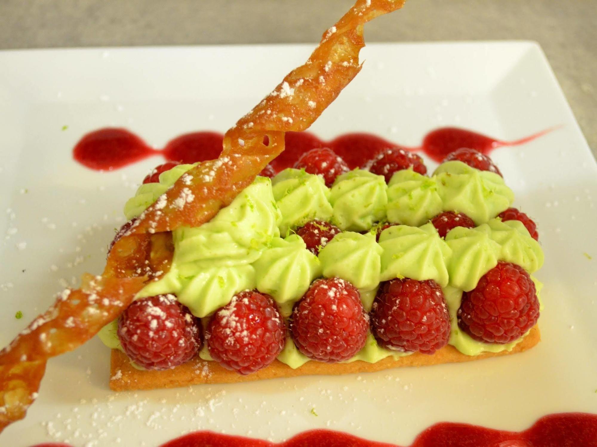 Logis Hotel - Restaurant Le Relais De Comodoliac サン・ジュニアン エクステリア 写真